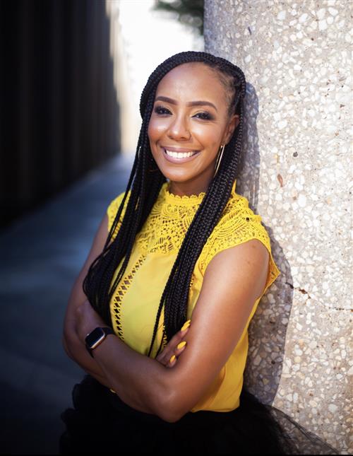 Jasmin Stewart